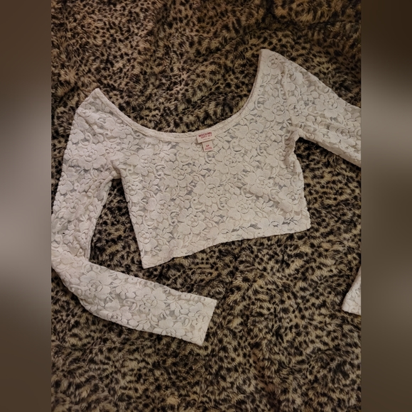 Vintage Mossimo lace Crop top - Picture 1 of 11